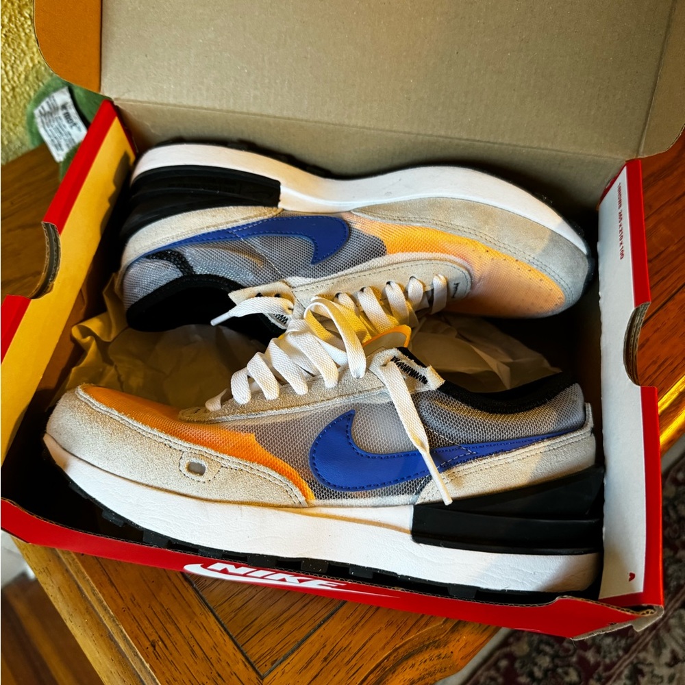 Nike waffle one